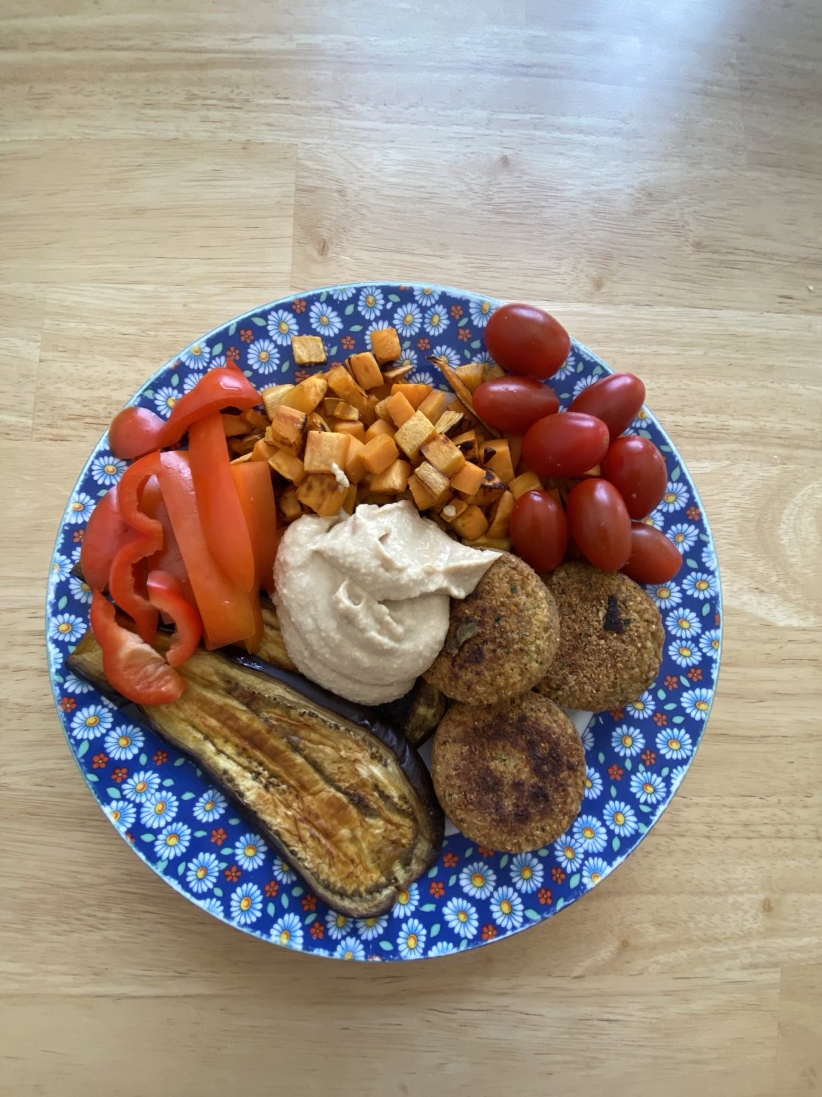 Bild vom Falafelteller